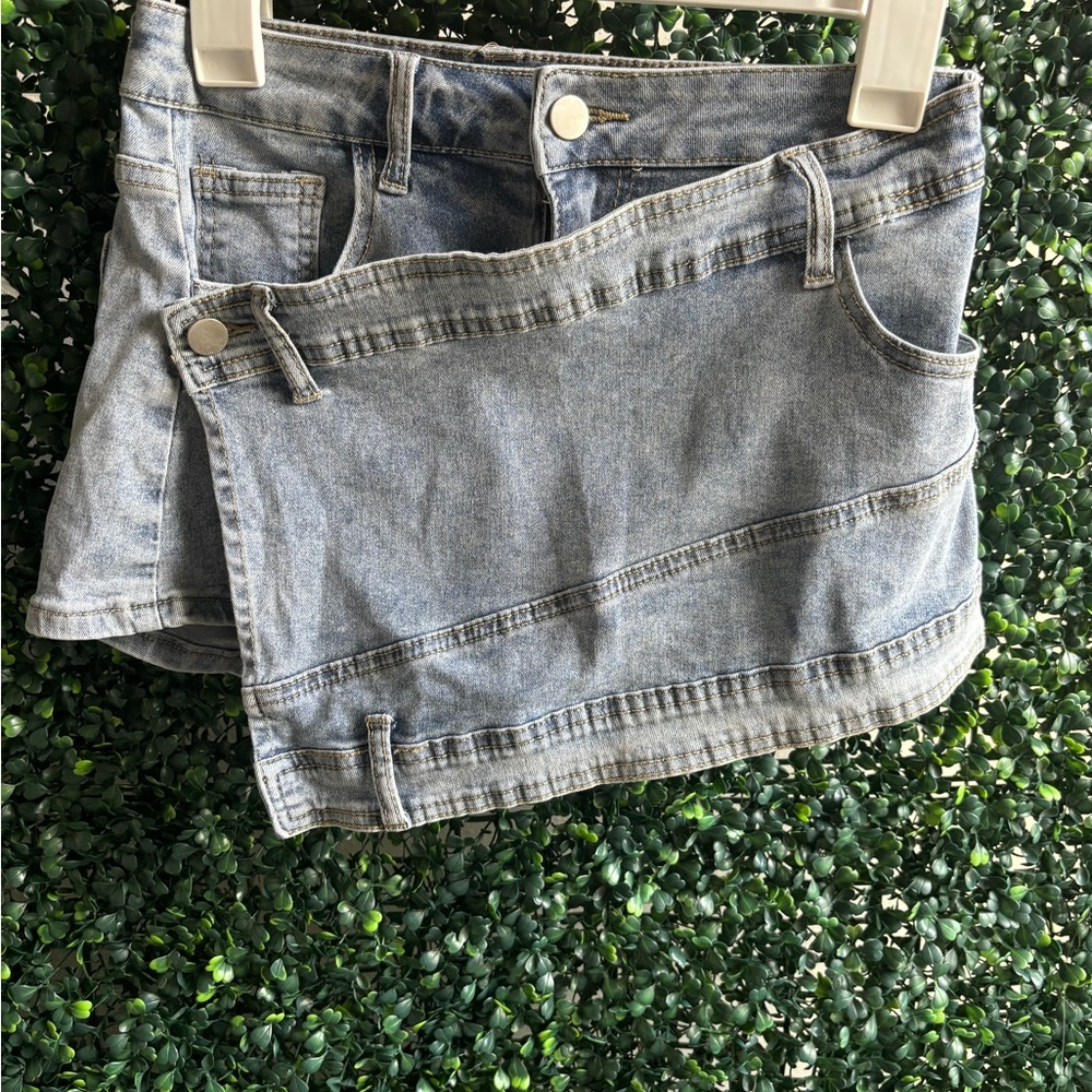 Stylish Denim Assymetrical Mini Skirt
